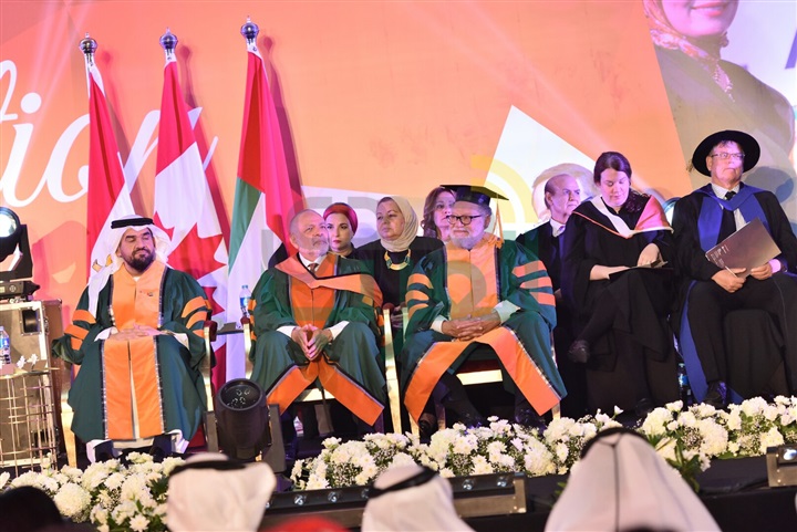 بالصور.. حسين الجاسمي ويحيى الفخراني ومحمد صبحي يشهدون تخريج الدفعة العاشرة من الجامعة الكندية بالصور.. حسين الجاسمي ويحيى الفخراني ومحمد صبحي يشهدون تخريج الدفعة العاشرة من الجامعة الكندية