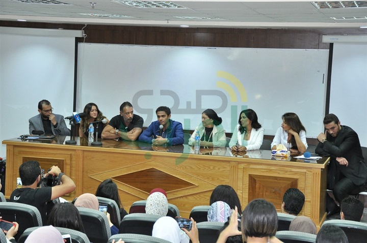 بالصور.. تكريم آسر ياسين و نجلاء بدرة من جامعة "الأهرام الكندية" بالصور.. تكريم آسر ياسين و نجلاء بدرة من جامعة "الأهرام الكندية"