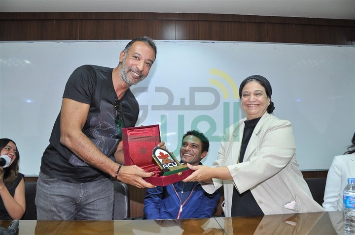 بالصور.. تكريم آسر ياسين و نجلاء بدرة من جامعة "الأهرام الكندية" بالصور.. تكريم آسر ياسين و نجلاء بدرة من جامعة "الأهرام الكندية"