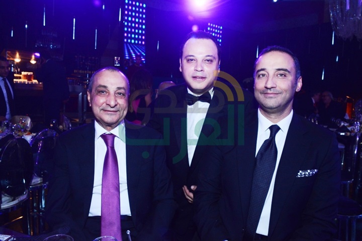 بالصور.. عمرو دياب يشعل حفل زفاف تامر عبد المنعم وأمنية الطوخي بالصور.. عمرو دياب يشعل حفل زفاف تامر عبد المنعم وأمنية الطوخي