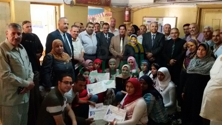 ‎ بالصوروالأسماء.. وكيل تعليم كفر الشيخ يكرم 14 طالب من أوائل الجمهورية في الثانوية والدبلومات الفنية