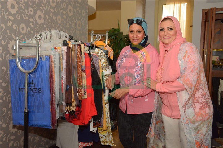 بالصور .. سيدات المجحتمع والمشاهير في معرض "Fritl Wear" لـ نهى العجيل بالصور .. سيدات المجحتمع والمشاهير في معرض "Fritl Wear" لـ نهى العجيل