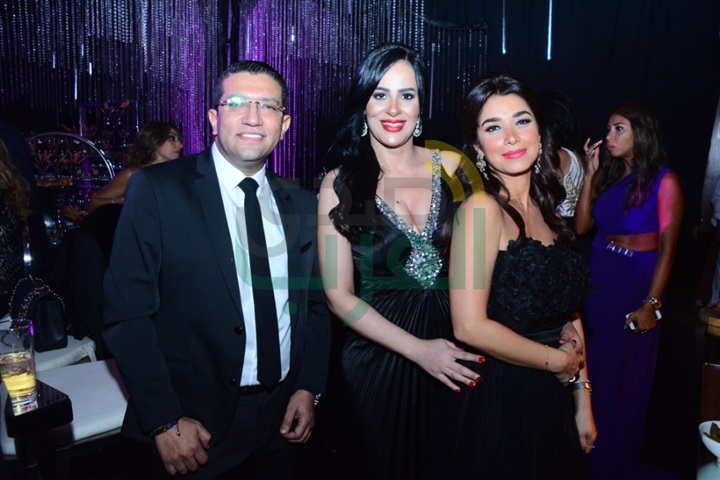 بالصور.. عمرو دياب يشعل حفل زفاف تامر عبد المنعم وأمنية الطوخي بالصور.. عمرو دياب يشعل حفل زفاف تامر عبد المنعم وأمنية الطوخي
