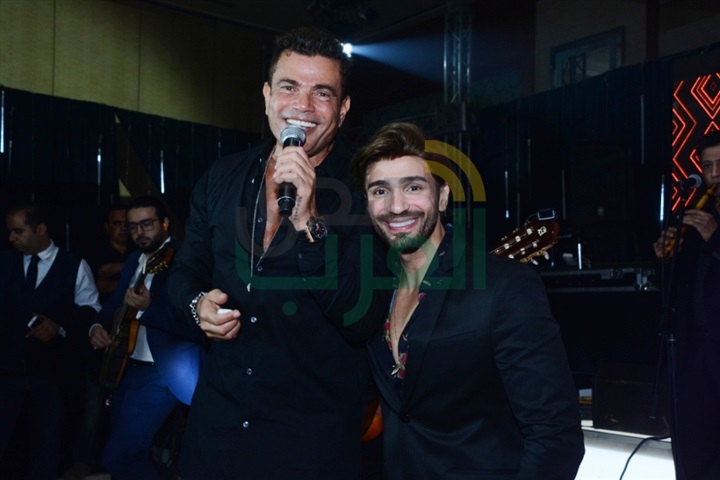 بالصور.. عمرو دياب يشعل حفل زفاف تامر عبد المنعم وأمنية الطوخي بالصور.. عمرو دياب يشعل حفل زفاف تامر عبد المنعم وأمنية الطوخي