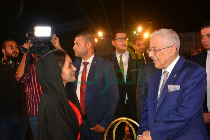 بالتعاون مع بنك المعرفة المصري ودار سبرنجر نيتشر العالمية للنشر .. شوقى يشهد احتفالية إطلاق مجلة "للعلم"