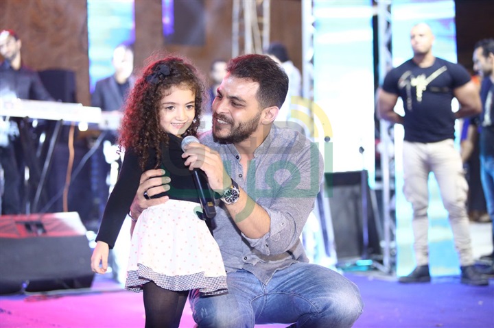 بالصور.. محمد رشاد يشعل حفل تخرج طلاب كلية علوم الإسكندرية بمحرم بك بالصور.. محمد رشاد يشعل حفل تخرج طلاب كلية علوم الإسكندرية بمحرم بك