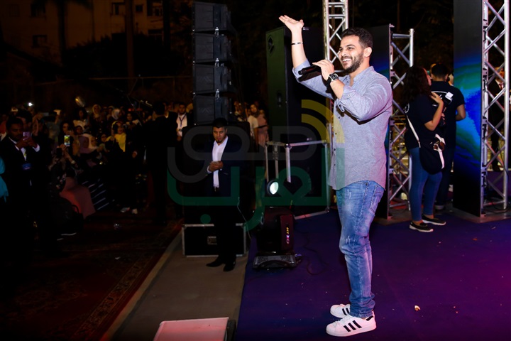 بالصور.. محمد رشاد يشعل حفل تخرج طلاب كلية علوم الإسكندرية بمحرم بك بالصور.. محمد رشاد يشعل حفل تخرج طلاب كلية علوم الإسكندرية بمحرم بك