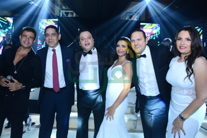 بالصور.. عمرو دياب يشعل حفل زفاف تامر عبد المنعم وأمنية الطوخي بالصور.. عمرو دياب يشعل حفل زفاف تامر عبد المنعم وأمنية الطوخي