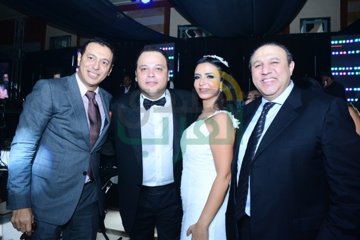 بالصور.. عمرو دياب يشعل حفل زفاف تامر عبد المنعم وأمنية الطوخي بالصور.. عمرو دياب يشعل حفل زفاف تامر عبد المنعم وأمنية الطوخي