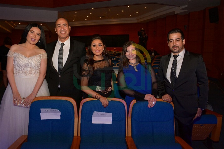 بالصور.. إلهام شاهين وعزت العلايلي يحصلان على جائزة الاستحقاق في أوسكار السينما العربية بالصور.. إلهام شاهين وعزت العلايلي يحصلان على جائزة الاستحقاق في أوسكار السينما العربية