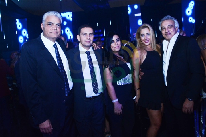 بالصور.. عمرو دياب يشعل حفل زفاف تامر عبد المنعم وأمنية الطوخي بالصور.. عمرو دياب يشعل حفل زفاف تامر عبد المنعم وأمنية الطوخي