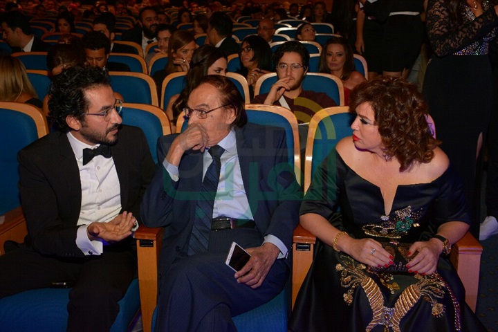 بالصور.. إلهام شاهين وعزت العلايلي يحصلان على جائزة الاستحقاق في أوسكار السينما العربية بالصور.. إلهام شاهين وعزت العلايلي يحصلان على جائزة الاستحقاق في أوسكار السينما العربية