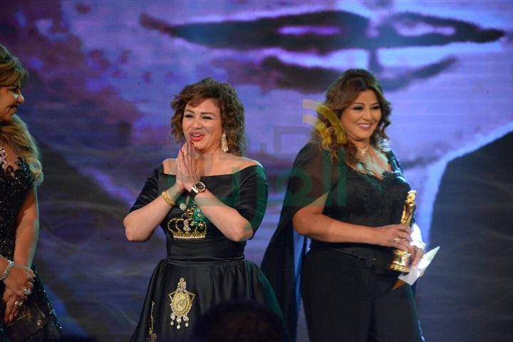 بالصور.. إلهام شاهين وعزت العلايلي يحصلان على جائزة الاستحقاق في أوسكار السينما العربية بالصور.. إلهام شاهين وعزت العلايلي يحصلان على جائزة الاستحقاق في أوسكار السينما العربية