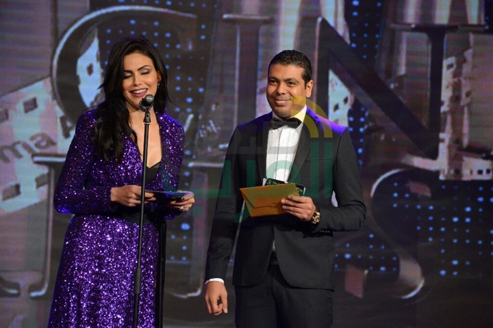 بالصور.. إلهام شاهين وعزت العلايلي يحصلان على جائزة الاستحقاق في أوسكار السينما العربية بالصور.. إلهام شاهين وعزت العلايلي يحصلان على جائزة الاستحقاق في أوسكار السينما العربية