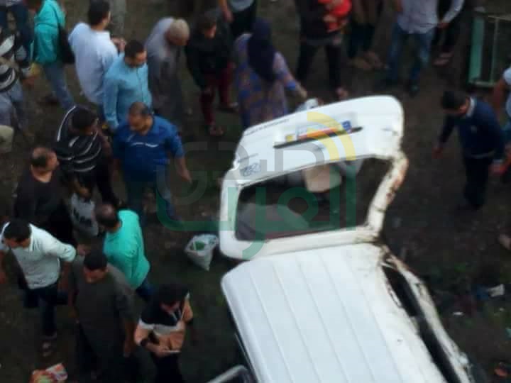  ننشر صور حادث سقوط سيارتين من أعلى محور 26 يوليو