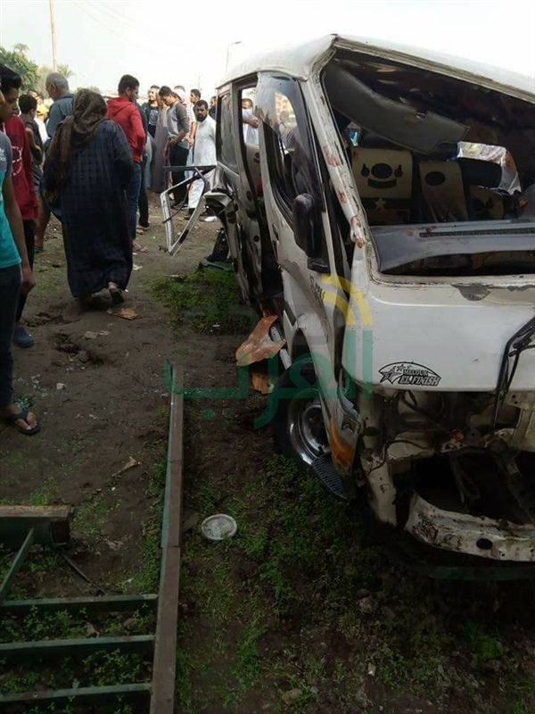  ننشر صور حادث سقوط سيارتين من أعلى محور 26 يوليو