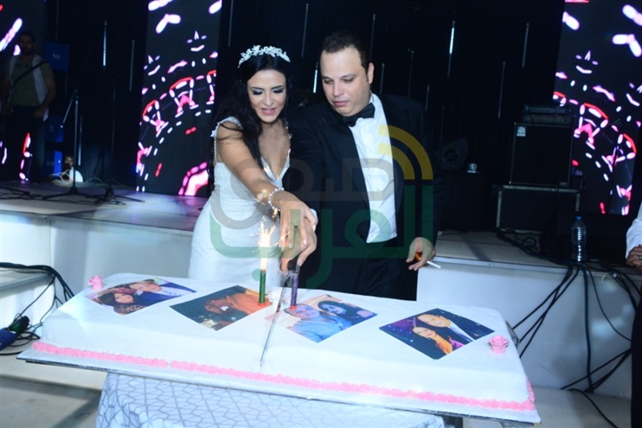 بالصور.. عمرو دياب يشعل حفل زفاف تامر عبد المنعم وأمنية الطوخي بالصور.. عمرو دياب يشعل حفل زفاف تامر عبد المنعم وأمنية الطوخي