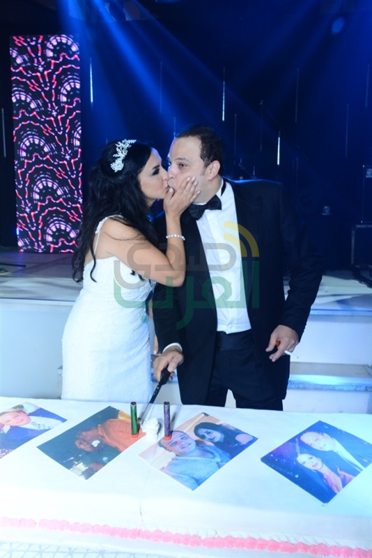 بالصور.. عمرو دياب يشعل حفل زفاف تامر عبد المنعم وأمنية الطوخي بالصور.. عمرو دياب يشعل حفل زفاف تامر عبد المنعم وأمنية الطوخي