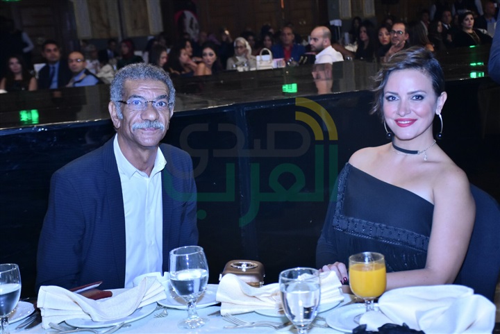 بالصور.. تكريم نجوم ونجمات الفن بحفل "cairo winter fashion show" الموسم الرابع بالصور.. تكريم نجوم ونجمات الفن بحفل "cairo winter fashion show" الموسم الرابع