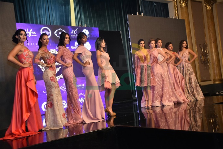 بالصور.. تكريم نجوم ونجمات الفن بحفل "cairo winter fashion show" الموسم الرابع بالصور.. تكريم نجوم ونجمات الفن بحفل "cairo winter fashion show" الموسم الرابع