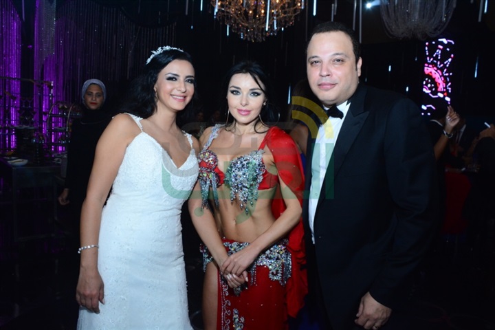 بالصور.. عمرو دياب يشعل حفل زفاف تامر عبد المنعم وأمنية الطوخي بالصور.. عمرو دياب يشعل حفل زفاف تامر عبد المنعم وأمنية الطوخي