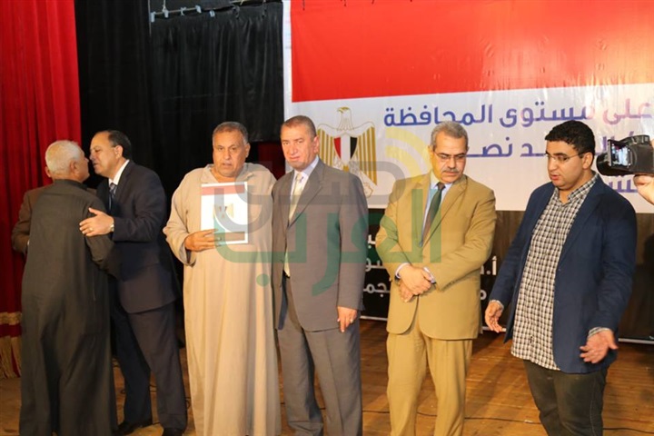 محافظ كفرالشيخ ومدير الأمن يكرمان 80 صيادًا متميزًا من أبناء البرلس