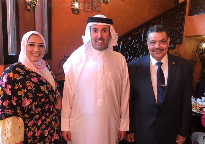 بالصور.. سفير البحرين بمصر يستقبل عددا من أعضاء المجالس الأهلية بالمملكة بالصور.. سفير البحرين بمصر يستقبل عددا من أعضاء المجالس الأهلية بالمملكة