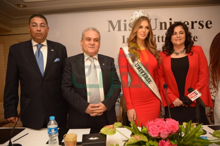 بالصور.. المؤتمر الصحفي لملكه جمال الكون الفرنسيه إيريس بالصور.. المؤتمر الصحفي لملكه جمال الكون الفرنسيه إيريس