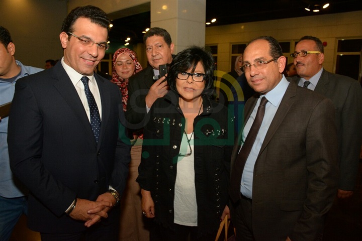 بالصور.. بدء حفل انتصارات اكتوبر الــ 44 بساحة الهناجر بالصور.. بدء حفل انتصارات اكتوبر الــ 44 بساحة الهناجر