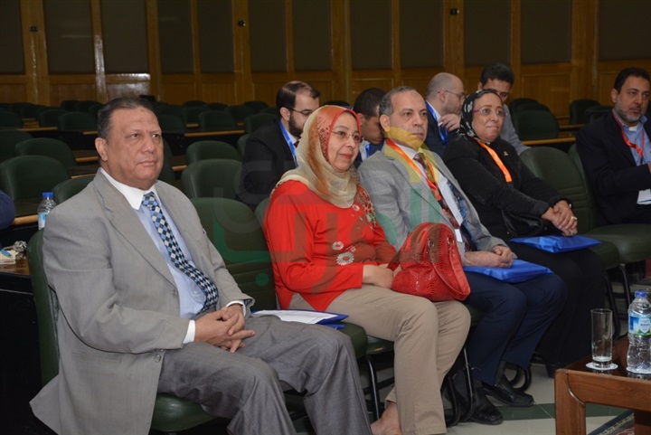 مؤتمر لمناقشة مرض السكر ومضاعفاته على العين بجامعة أسيوط