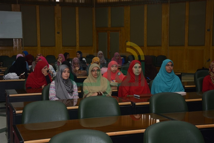 مؤتمر لمناقشة مرض السكر ومضاعفاته على العين بجامعة أسيوط