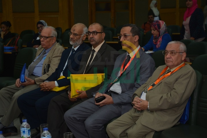 مؤتمر لمناقشة مرض السكر ومضاعفاته على العين بجامعة أسيوط