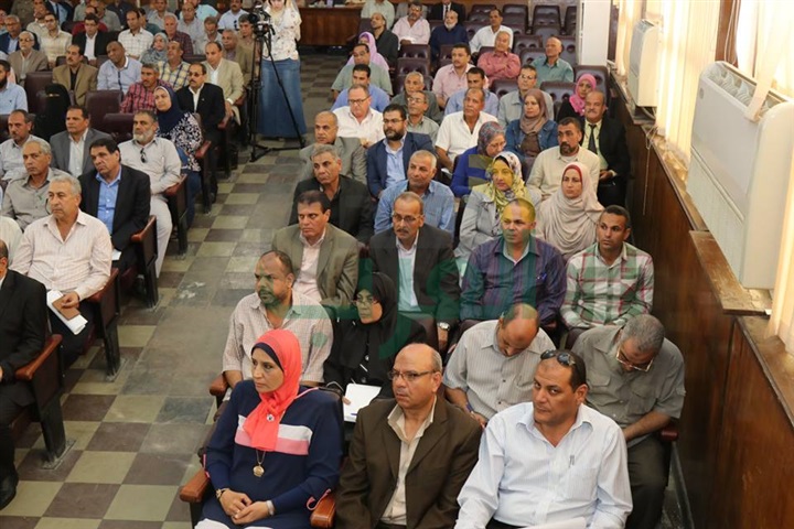 بالفيديو والصور.. محافظ كفرالشيخ: حصر المتعاقدين بالمصالح الحكومية لتثبيتهم