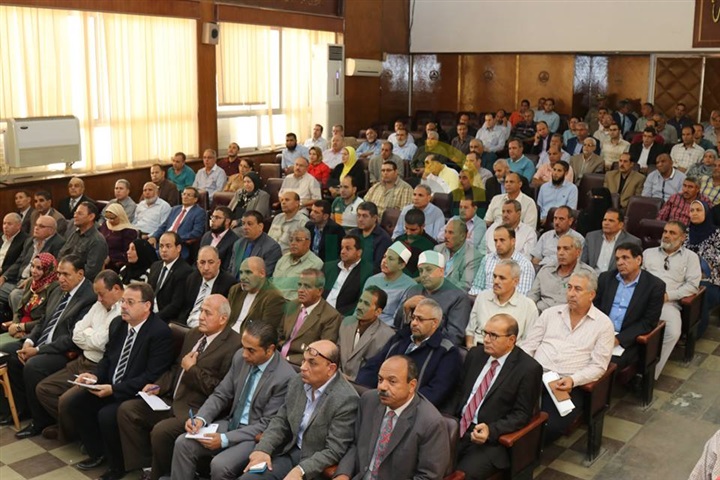 بالفيديو والصور.. محافظ كفرالشيخ: حصر المتعاقدين بالمصالح الحكومية لتثبيتهم