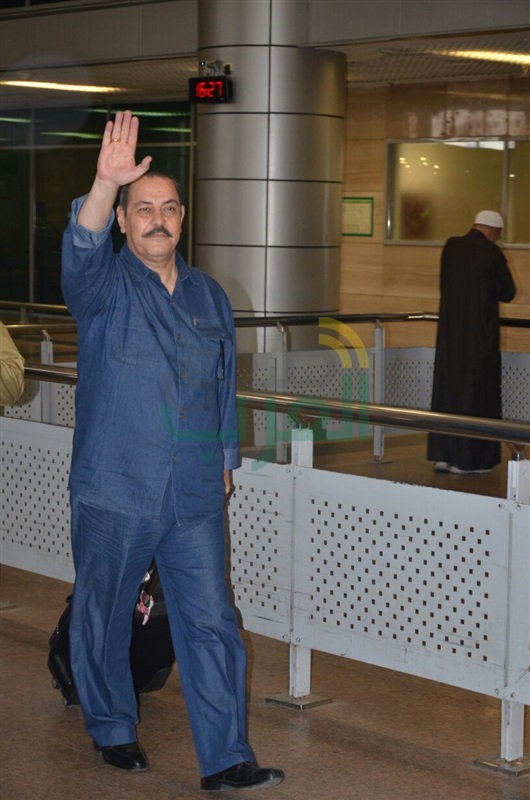بالصور .. وصول لطفي بوشناق مطار القاهرة رافعا علمي مصر وتونس بالصور .. وصول لطفي بوشناق مطار القاهرة رافعا علمي مصر وتونس