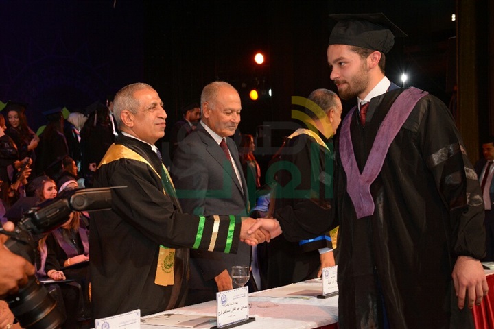 بالصور .. أبو الغيط ونجوم الفن والإعلام في حفل خريجي كلية اللغة والإعلام بالأكاديمية البحرية بالصور .. أبو الغيط ونجوم الفن والإعلام في حفل خريجي كلية اللغة والإعلام بالأكاديمية البحرية