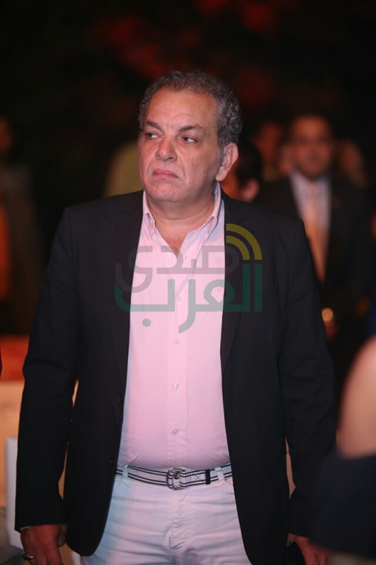 بالصور بدأ حفل ختام مهرجان الفنون والفلكور الافروصيني. وتكريم الفنان الكبير لطفي بوشناق بالصور بدأ حفل ختام مهرجان الفنون والفلكور الافروصيني. وتكريم الفنان الكبير لطفي بوشناق