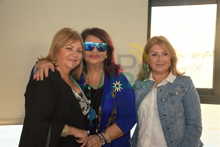 بالصور...يسرا وبشرى في ضيافة الروتاري للحديث عن الجونة السينمائي بالصور...يسرا وبشرى في ضيافة الروتاري للحديث عن الجونة السينمائي
