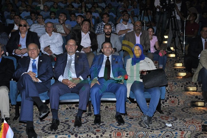 نواب وفنانون ورياضيون يحتفلون بانتصارات أكتوبر فى 57357 نواب وفنانون ورياضيون يحتفلون بانتصارات أكتوبر فى 57357