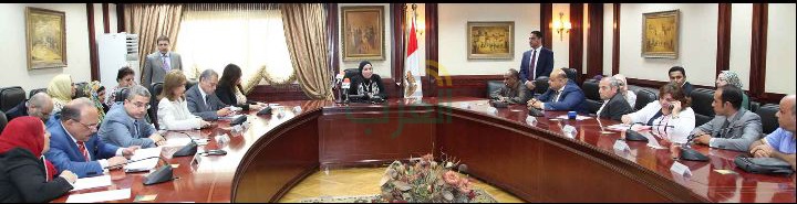 "تنمية المشروعات" يوقع 7 عقود مع الجمعيات الاهلية لتمويل المشروعات متناهية الصغر "تنمية المشروعات" يوقع 7 عقود مع الجمعيات الاهلية لتمويل المشروعات متناهية الصغر