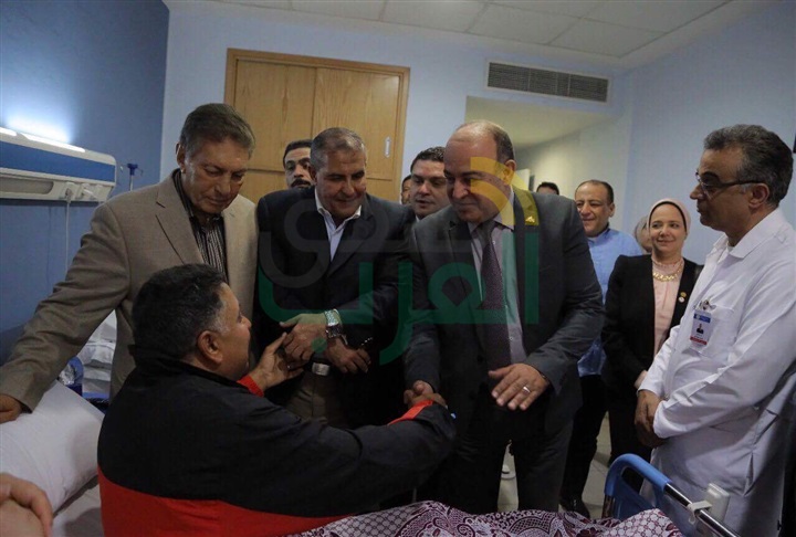 ائتلاف "دعم مصر" يزور مصابى الواحات أبطال مصر