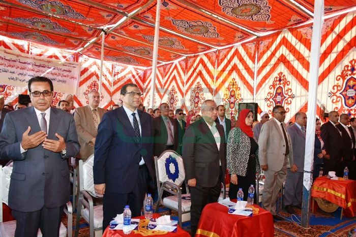  وزير القوى العاملة ومحافظ الشرقية يفتتحان فرع الجامعة العمالية الجديد بمدينة الزقازيق