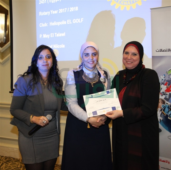 " نيفين جامع" : ننفذ مبادرة طموحة لتدريب10 الاف شاب و فتاة علي ريادة الاعمال " نيفين جامع" : ننفذ مبادرة طموحة لتدريب10 الاف شاب و فتاة علي ريادة الاعمال