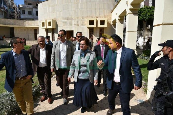 محافظ البحيره تتفقد المناطق الأثرية والسياحية بمدينة رشيد