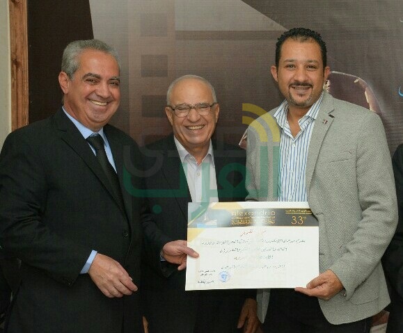 بالصور.. تكريم هاني عبد ربه من إدارة مهرجان الإسكندريه السينمائي بالصور.. تكريم هاني عبد ربه من إدارة مهرجان الإسكندريه السينمائي