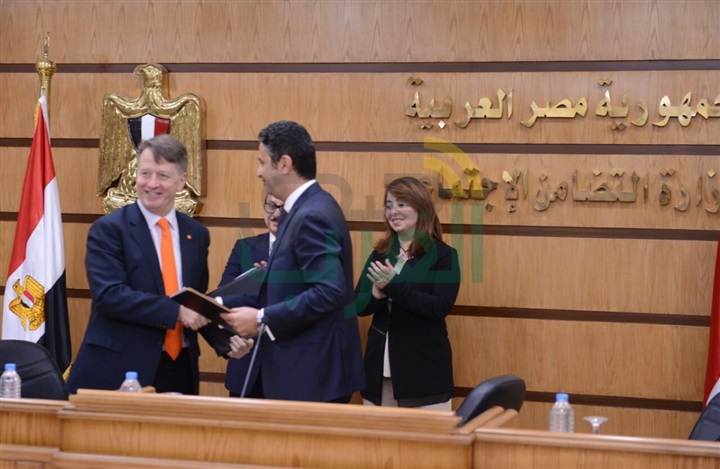 "أورنج مصر" تتيح خدمة تحويل أموال النفقة الشهرية للسيدات من خلال "Orange Money" "أورنج مصر" تتيح خدمة تحويل أموال النفقة الشهرية للسيدات من خلال "Orange Money"
