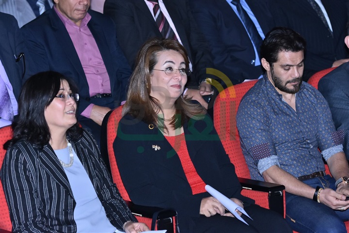 بالصور.. وزيرة التضامن الاجتماعي وكوكبة من النجوم بحفل "بينا" للايتام بالصور.. وزيرة التضامن الاجتماعي وكوكبة من النجوم بحفل "بينا" للايتام