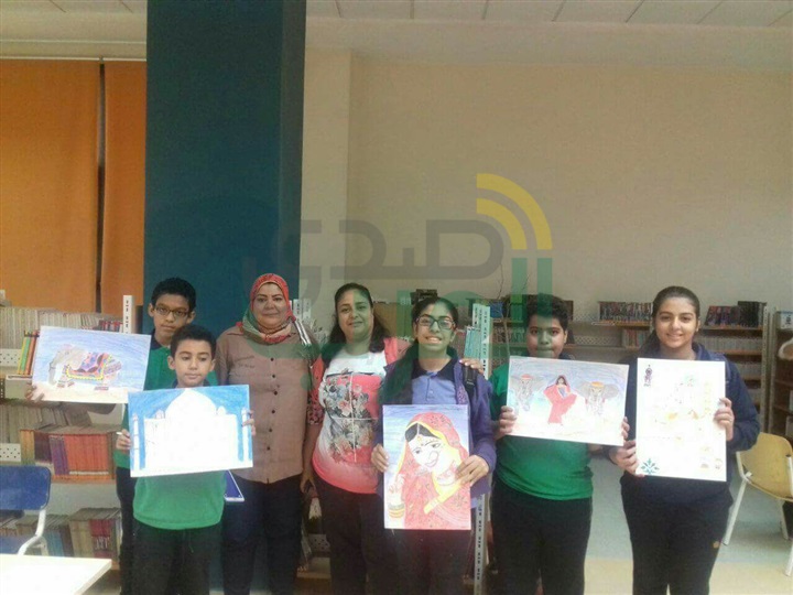 التعليم: تنفيذ المسابقة الفنية السنوية "لمحات من الهند" بالمدارس
