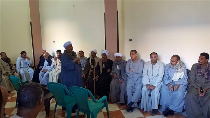 بالصور.. وقائع الصلح الثأري بين عائلين بديوان "آل غلاب" بفرشوط