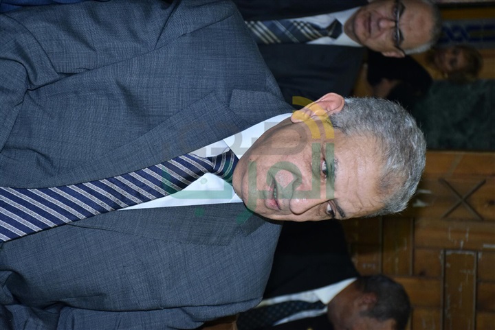 بالصور.. عزاء شقيق محافظ الاسكندرية بحضور ابراهيم محلب بمسجد عمر مكرم بوسط البلد بالصور.. عزاء شقيق محافظ الاسكندرية بحضور ابراهيم محلب بمسجد عمر مكرم بوسط البلد